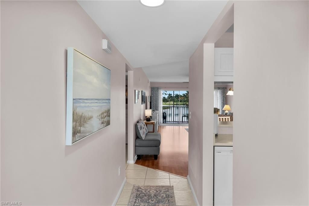3675 Amberly Cir, Unit C207, Naples, FL 34112 Photo