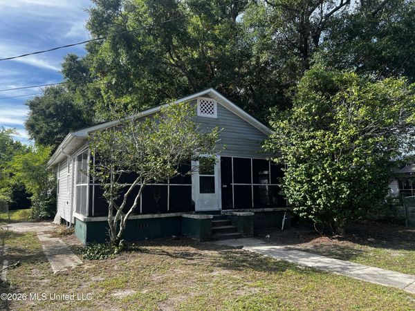 1611 19th Street, Gulfport, MS 39501