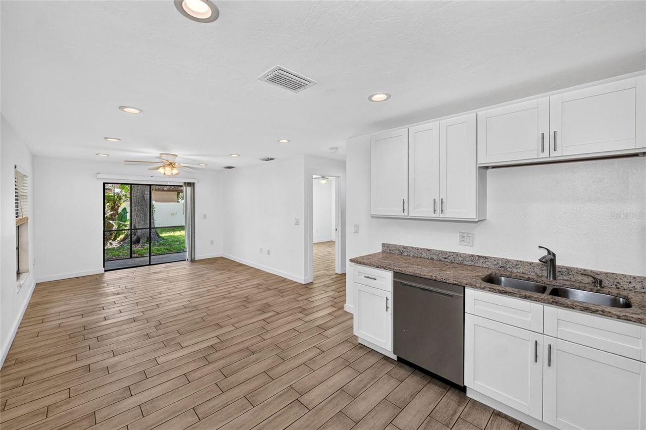 1974/76 Debbie Street, Sarasota, FL 34231 Photo