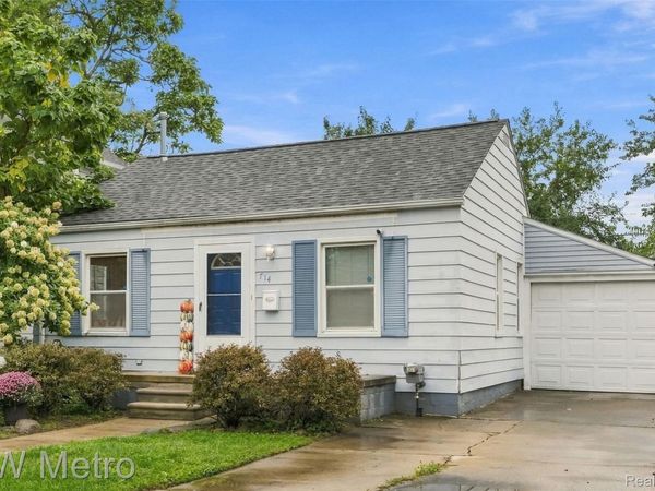 714 Devillen Avenue , Royal Oak, Mi 48073