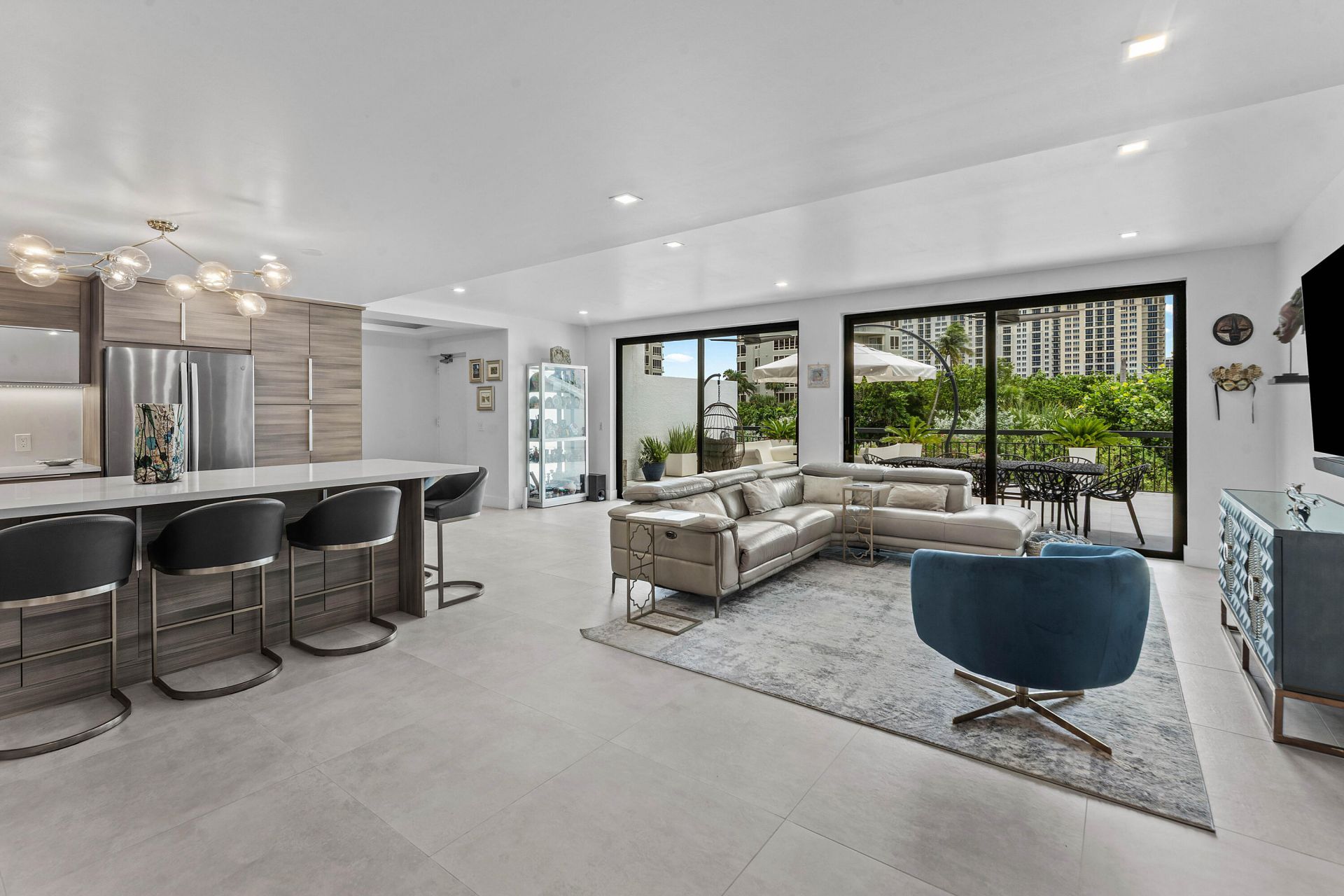 3966 N Ocean Drive, Unit 8, Riviera Beach, FL 33404 Photo