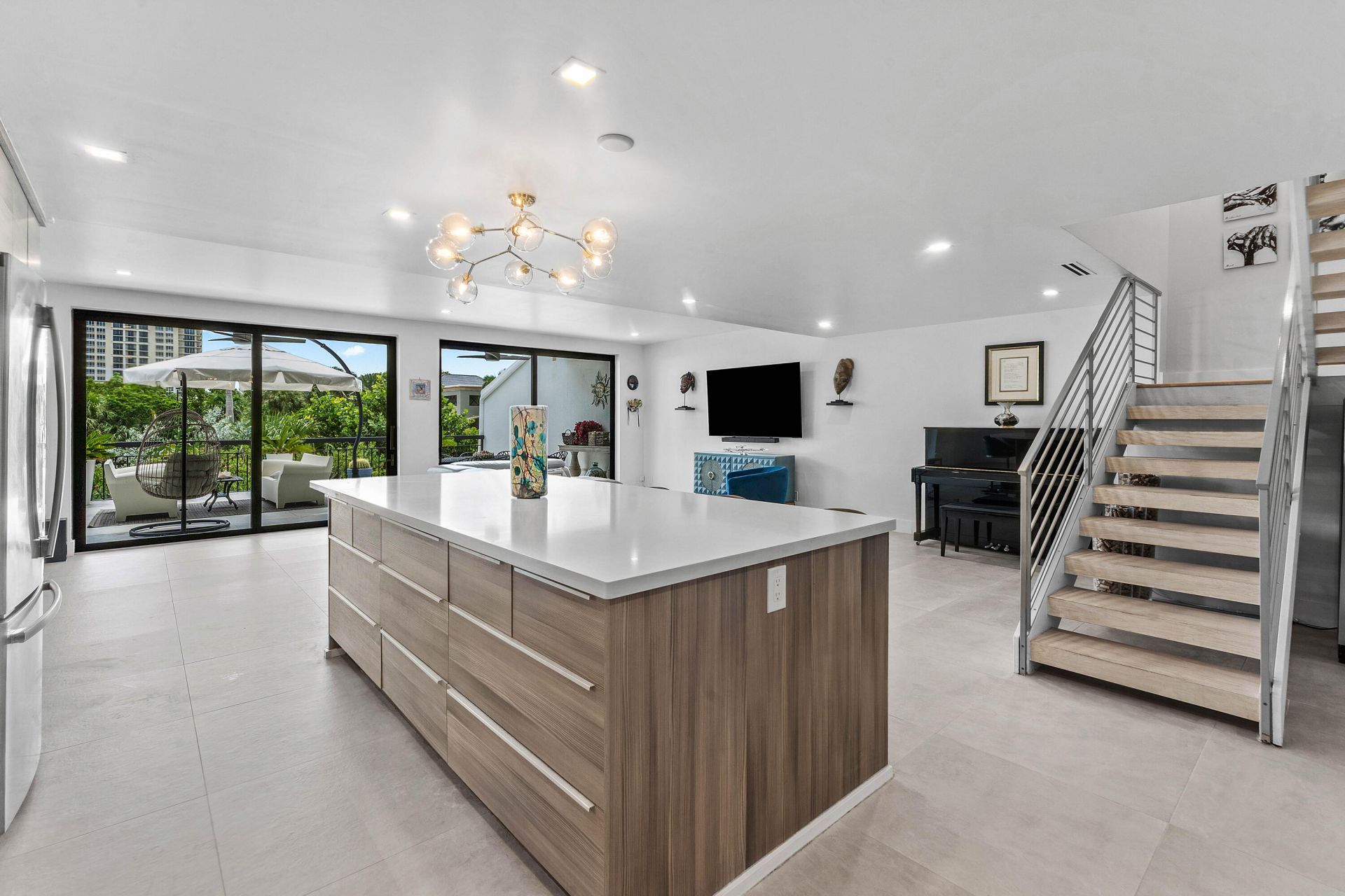 3966 N Ocean Drive, Unit 8, Riviera Beach, FL 33404 Photo