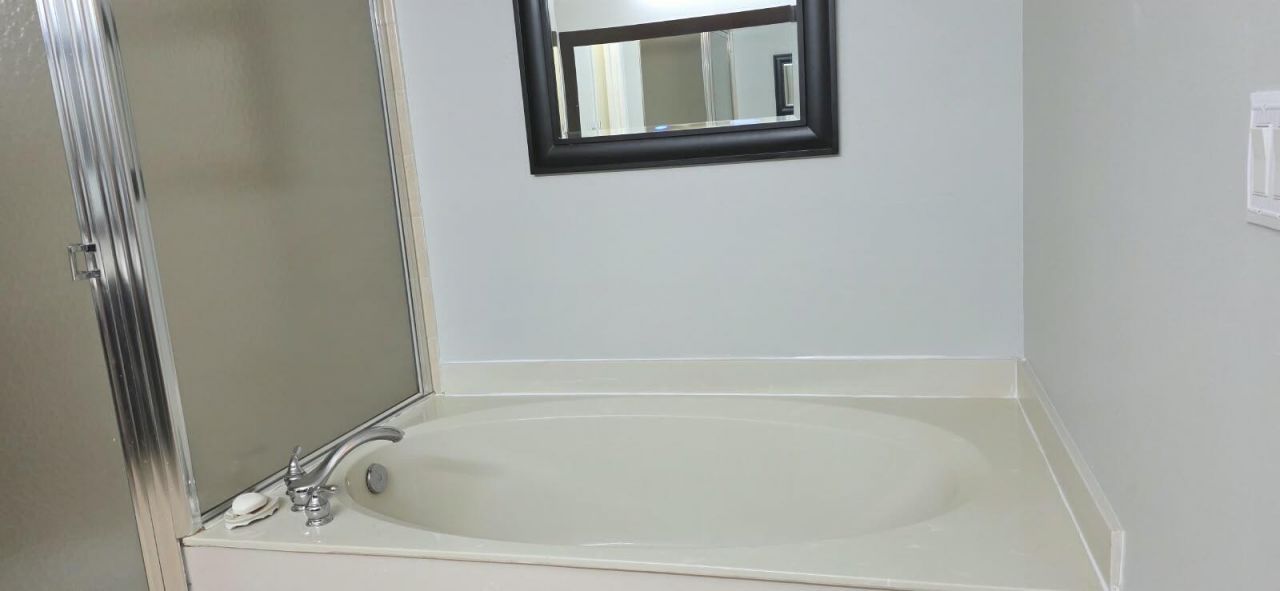 2370 Center Stone Lane, Riviera Beach, FL 33404 Photo