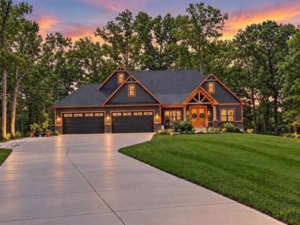 212 Eagle Fork Court, Moscow Mills, MO 63362