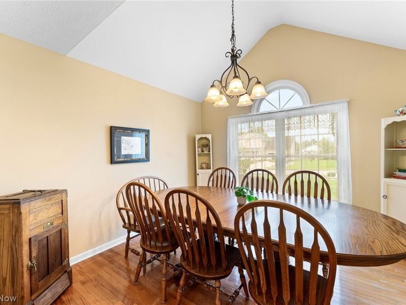 5290 Skye Drive, New Middletown, OH 44442 Photo 11
