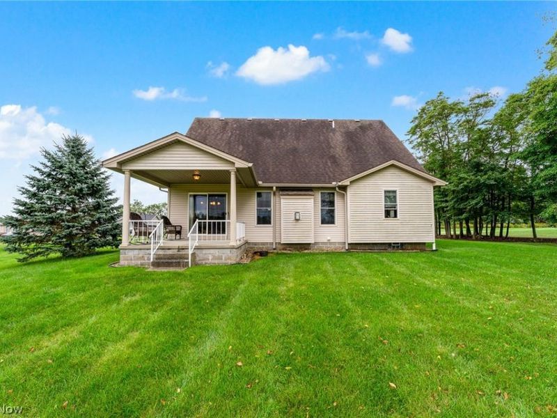 5290 Skye Drive, New Middletown, OH 44442 Photo 30