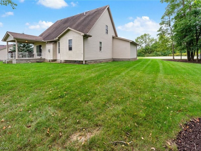 5290 Skye Drive, New Middletown, OH 44442 Photo 37