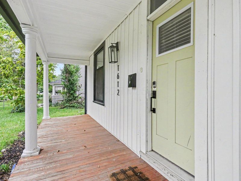 1612 Aberdeen Avenue, Columbus, OH 43211 Photo 2