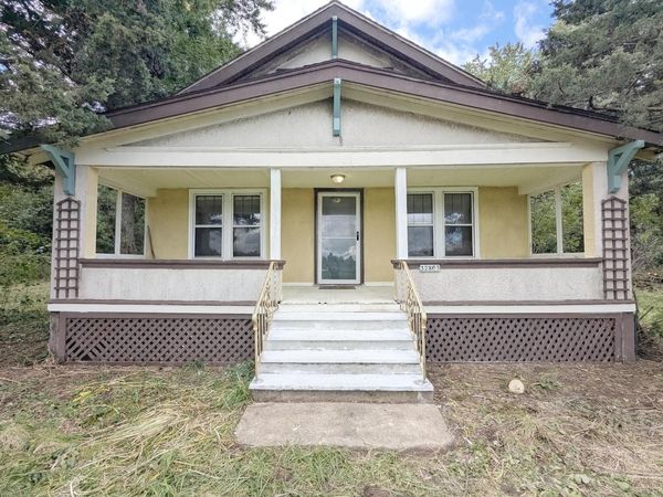 32803 Geneva ROAD, Burlington, WI 53105