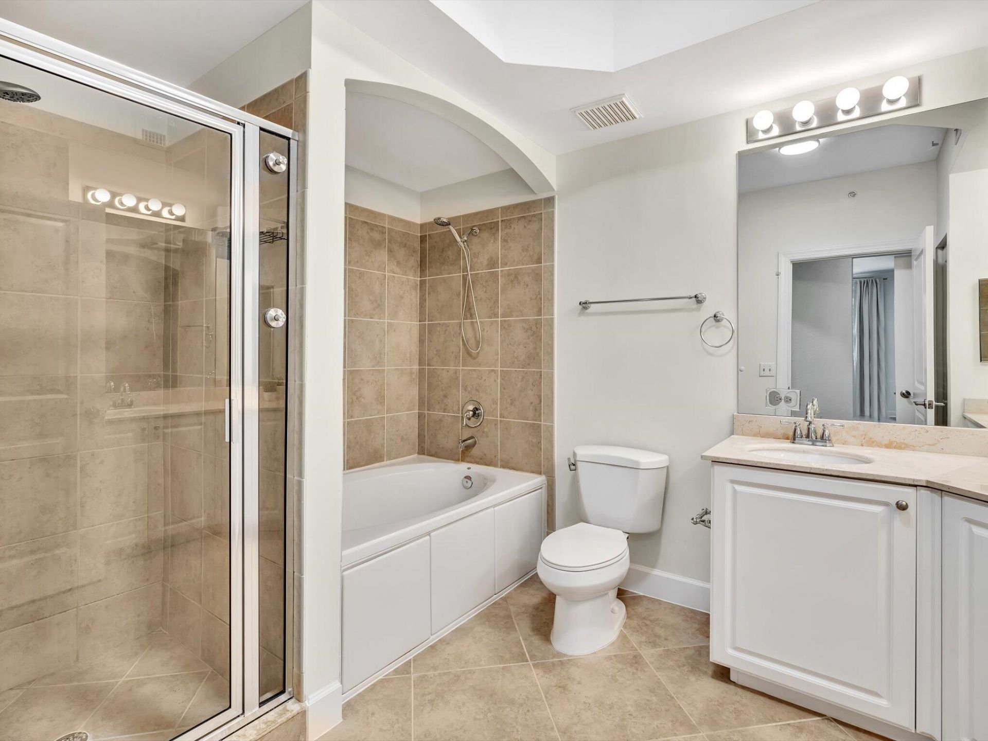1405 Renaissance Way, Unit 405, Boynton Beach, FL 33426 Photo
