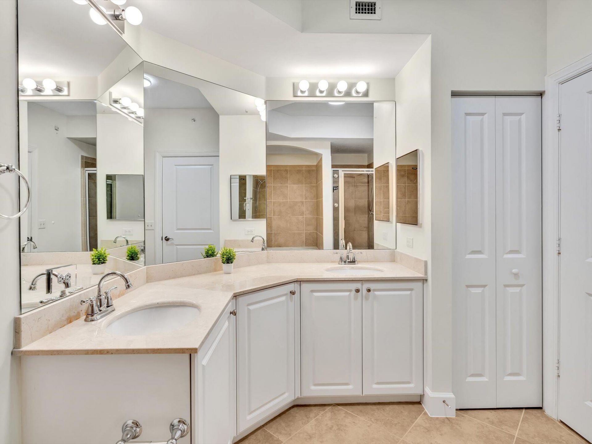1405 Renaissance Way, Unit 405, Boynton Beach, FL 33426 Photo