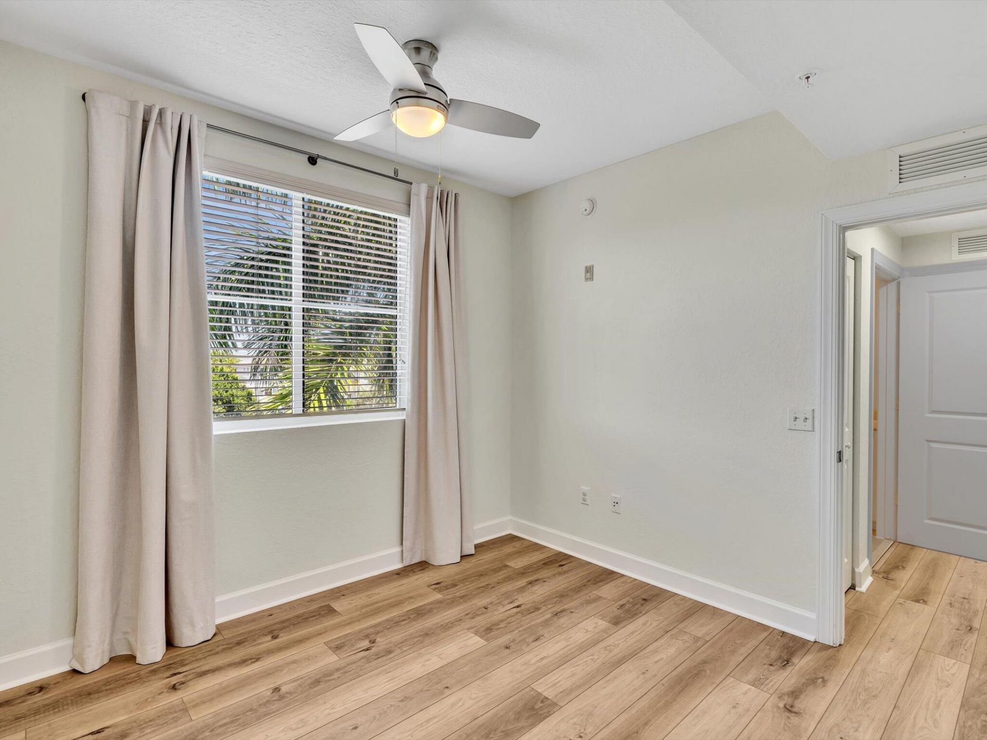 1405 Renaissance Way, Unit 405, Boynton Beach, FL 33426 Photo