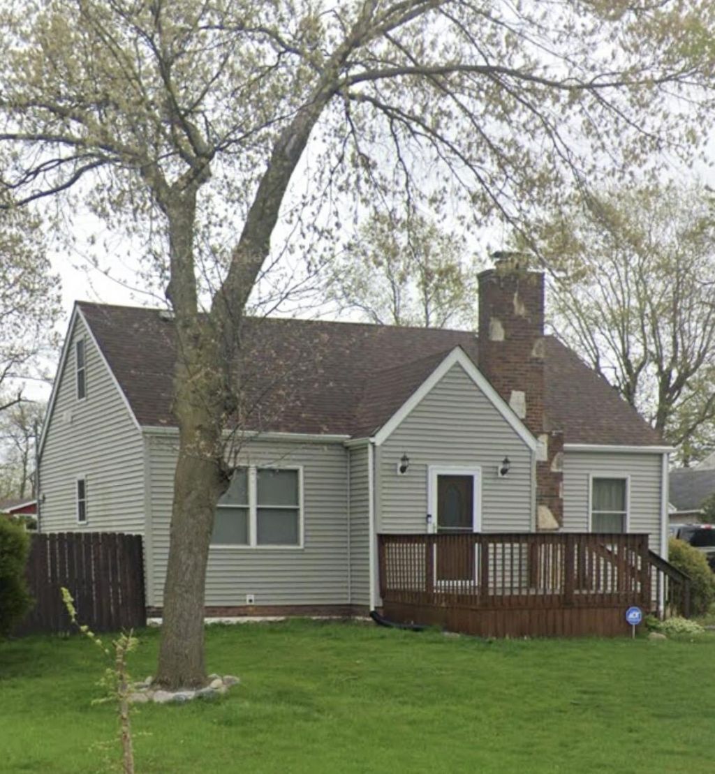 3 Deerpath Road , Merrillville, IN 46410 Main Photo