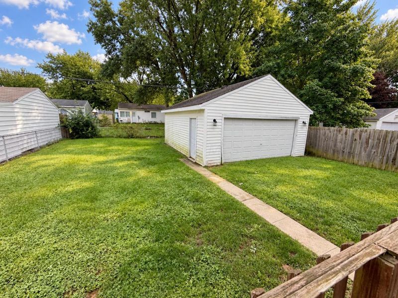 466 Clinton Street, Marion, OH 43302 Photo 10