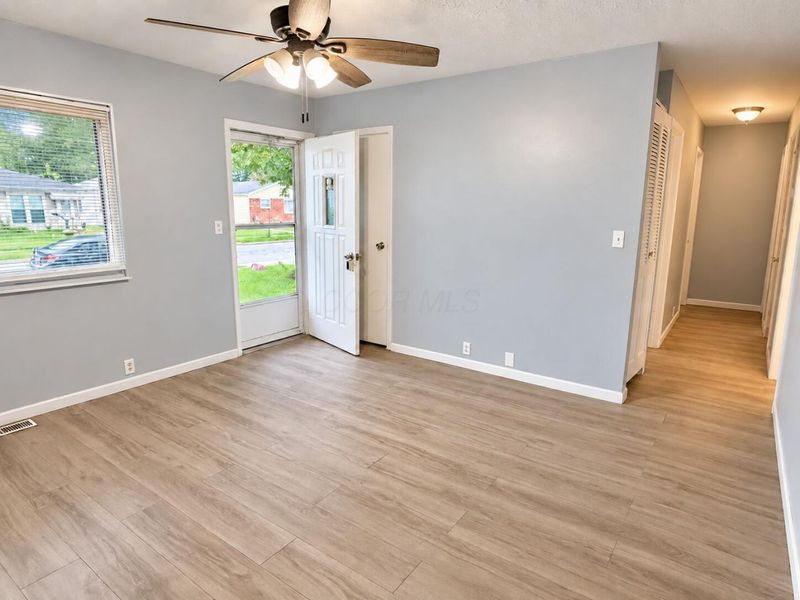 466 Clinton Street, Marion, OH 43302 Photo 2