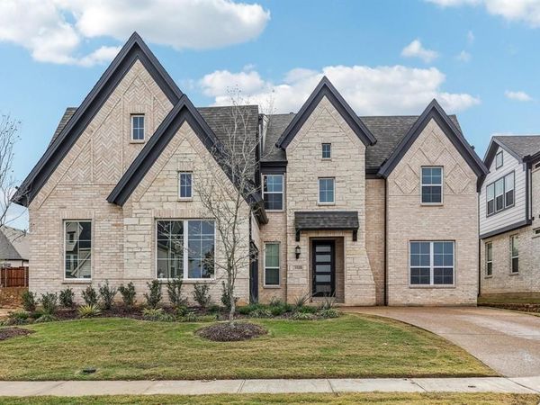 3528 Ithaca Street , Corinth, TX 76208
