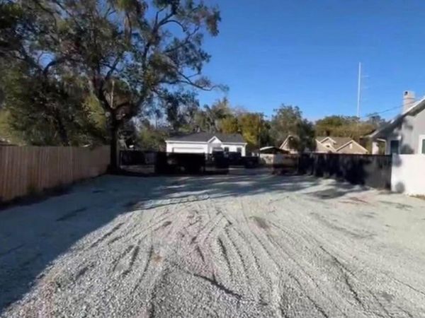 3623 E MOHAWK AVENUE , TAMPA, FL 33610