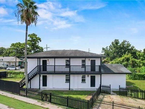 8802 FORSHEY Street , New Orleans, LA 70118