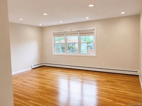 61 Mansion Avenue, Unit 2 Flr, Yonkers, NY 10704
