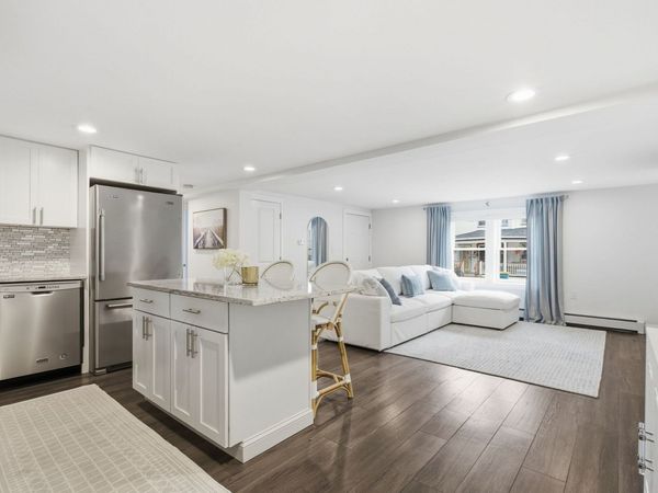 43 Sagamore Ave, Unit 1, Winthrop, MA 02152
