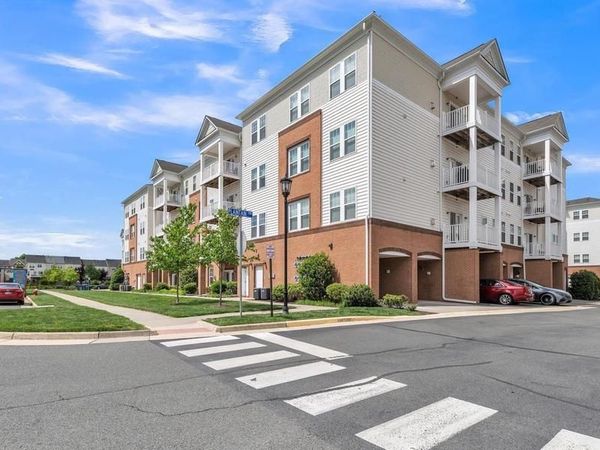 24660 WOOLLY MAMMOTH TERRACE, Unit 201, ALDIE, VA 20105