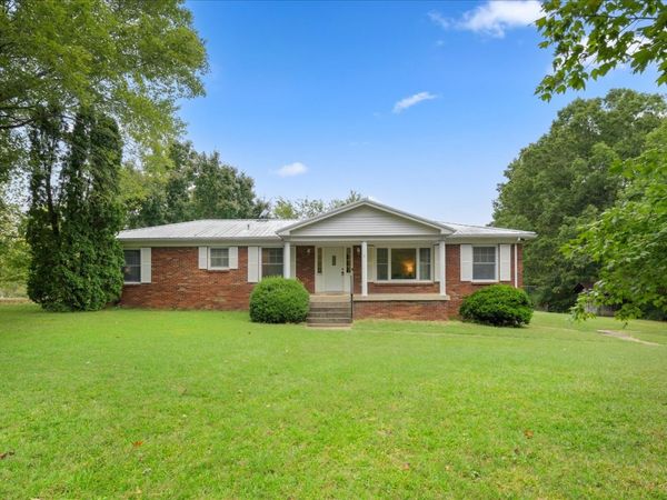 1125 Timber Ridge Road , Charlotte, TN 37036