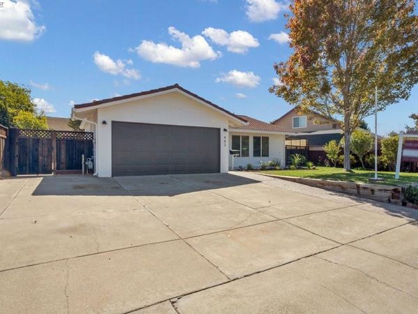 443 Colusa Way, Livermore, CA 94551