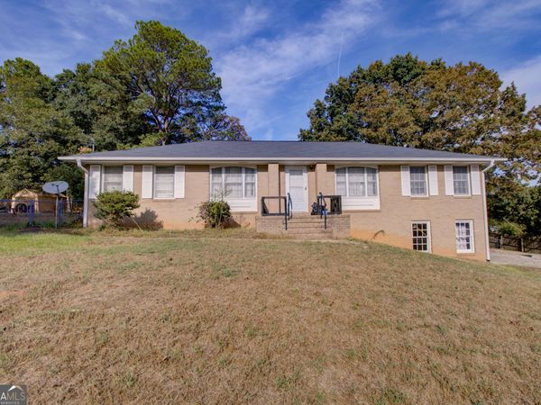 202 E Wright Street, Winder, GA 30680