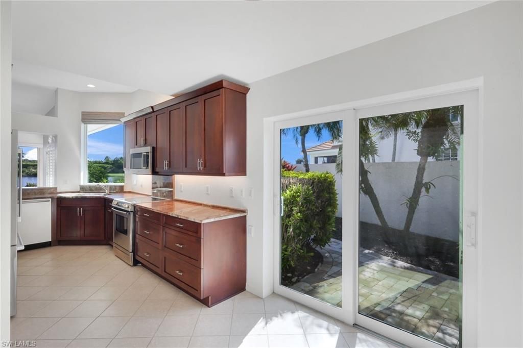 2153 Paget Cir, Unit 1, Naples, FL 34112 Photo