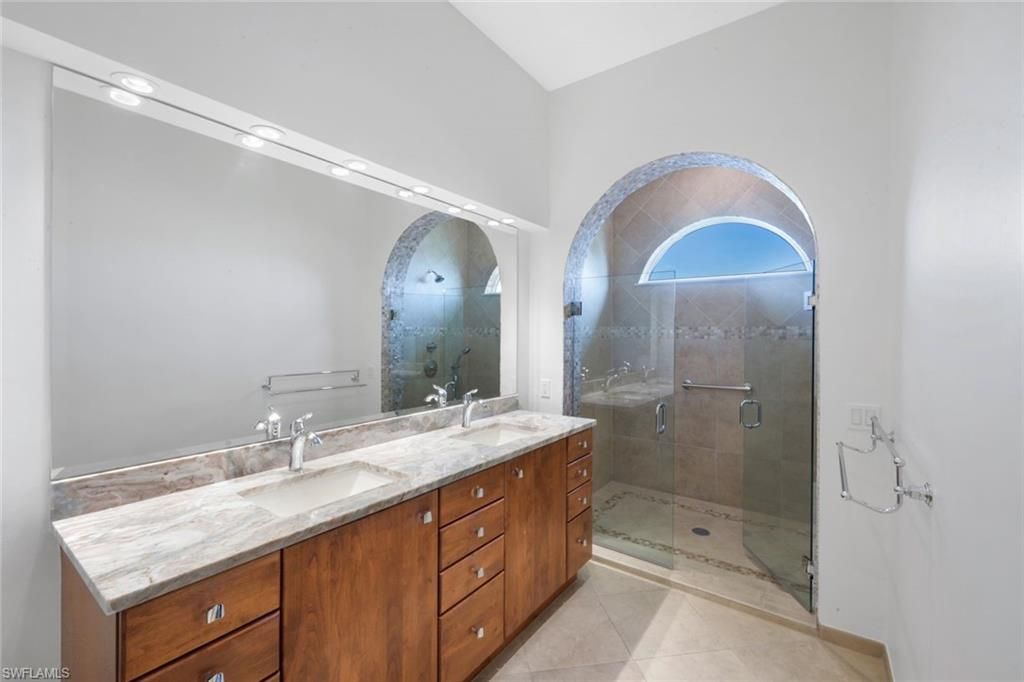 2153 Paget Cir, Unit 1, Naples, FL 34112 Photo