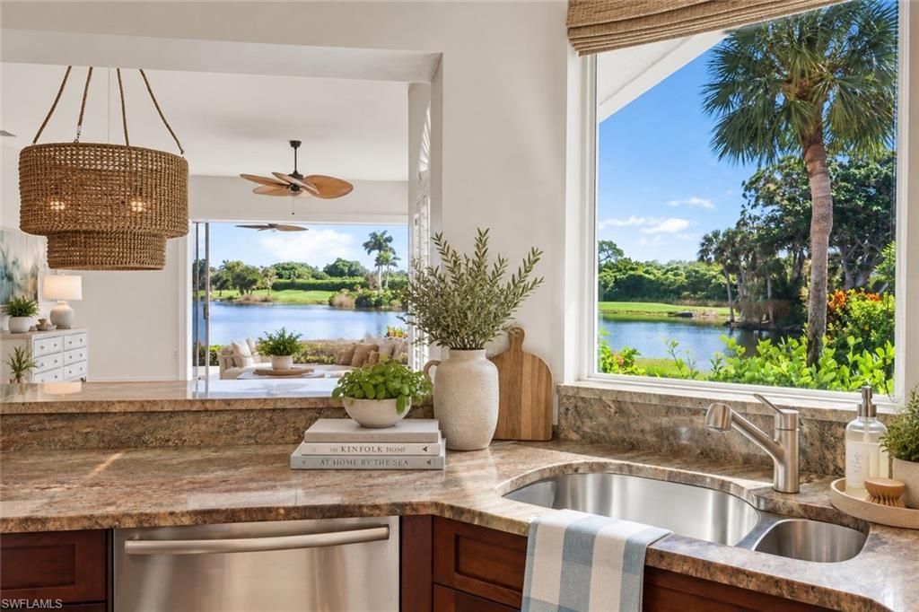 2153 Paget Cir, Unit 1, Naples, FL 34112 Photo