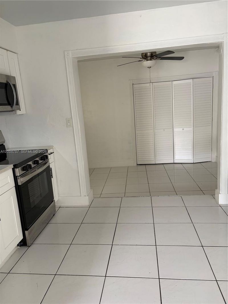 1172 NW 100th Ter, Unit 1172, Miami, FL 33150 Photo