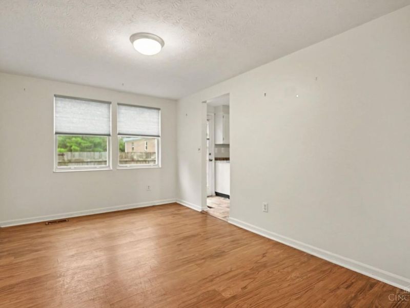 1024 Stratford Court, Loveland, OH 45140 Photo 5