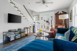 162 Spring Street photo 4
