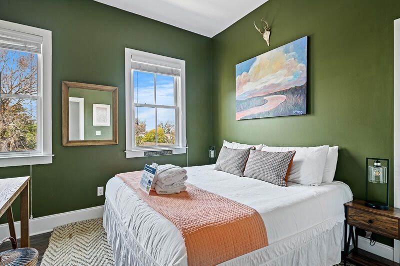 162 Spring Street Photo 30