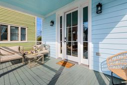 162 Spring Street photo 4