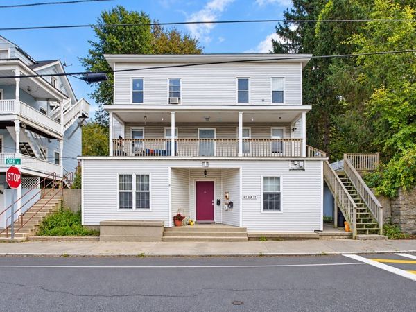 147- 1/2 Oak St, Clinton, MA 01510
