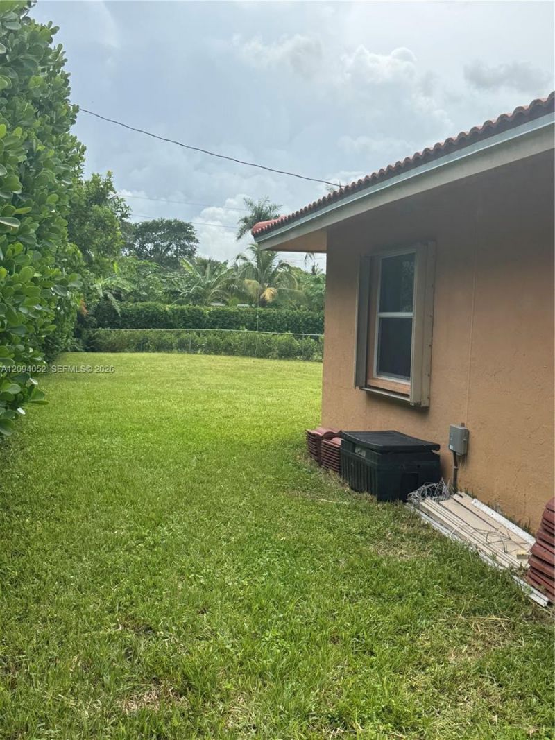 8300 NW 35th Ct, Coral Springs, FL 33065 Photo