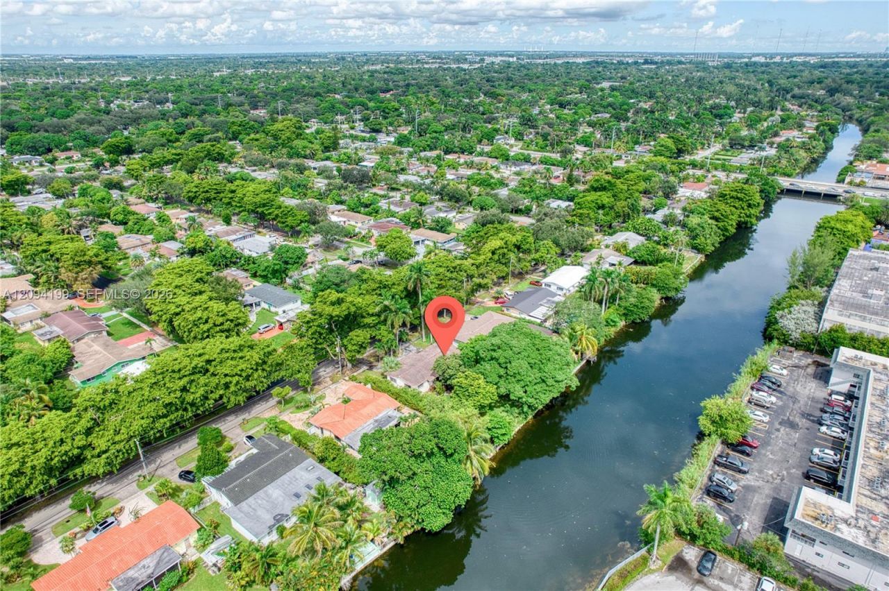 13205 NE 2nd Ave, North Miami, FL 33161 Photo