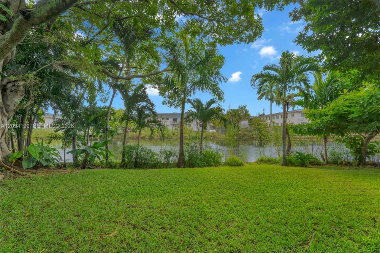 13205 NE 2nd Ave, North Miami, FL 33161 Photo