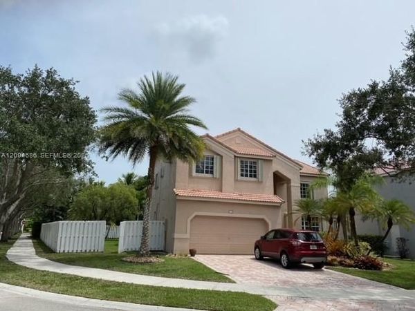 1122 Hickory Way , Weston, FL 33327