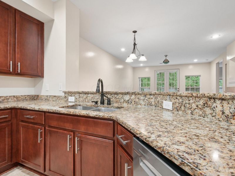 5442 Nottinghamshire Lane, Westerville, OH 43081 Photo 11