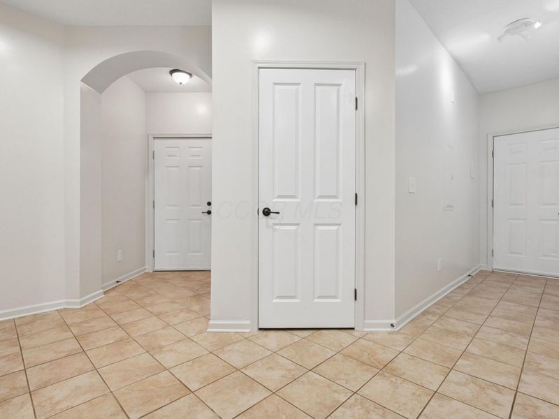 5442 Nottinghamshire Lane, Westerville, OH 43081 Photo 8