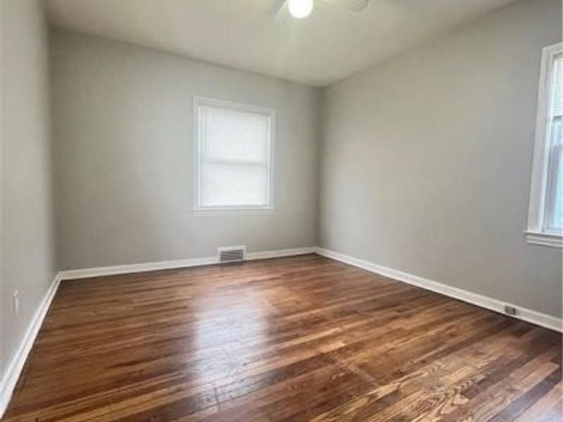 14906 Harvard Avenue, Cleveland, OH 44128 Photo 8