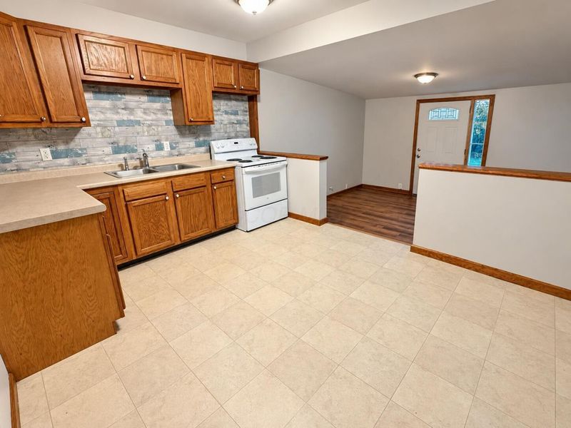 534 Clinton Street, Marion, OH 43302 Photo 4