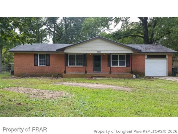 7037 Media Drive, Fayetteville, NC 28314