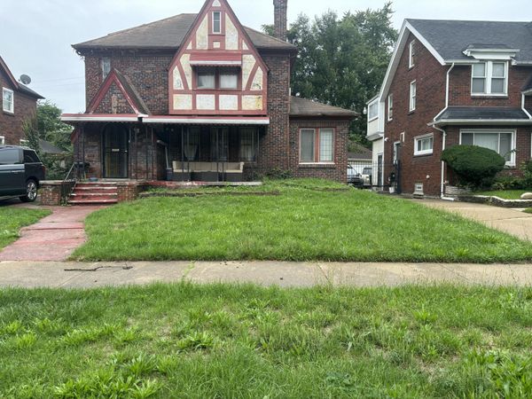 16825 Normandy Street W, Detroit, MI 48221