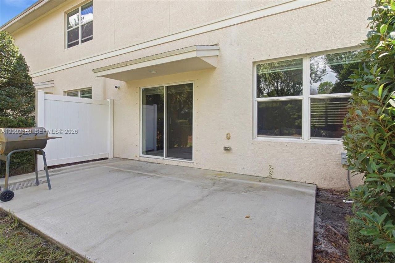 2221 NW Treviso Cir , Port Saint Lucie, FL 34986 Photo