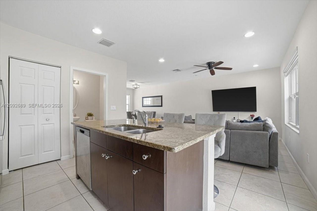 2221 NW Treviso Cir , Port Saint Lucie, FL 34986 Photo