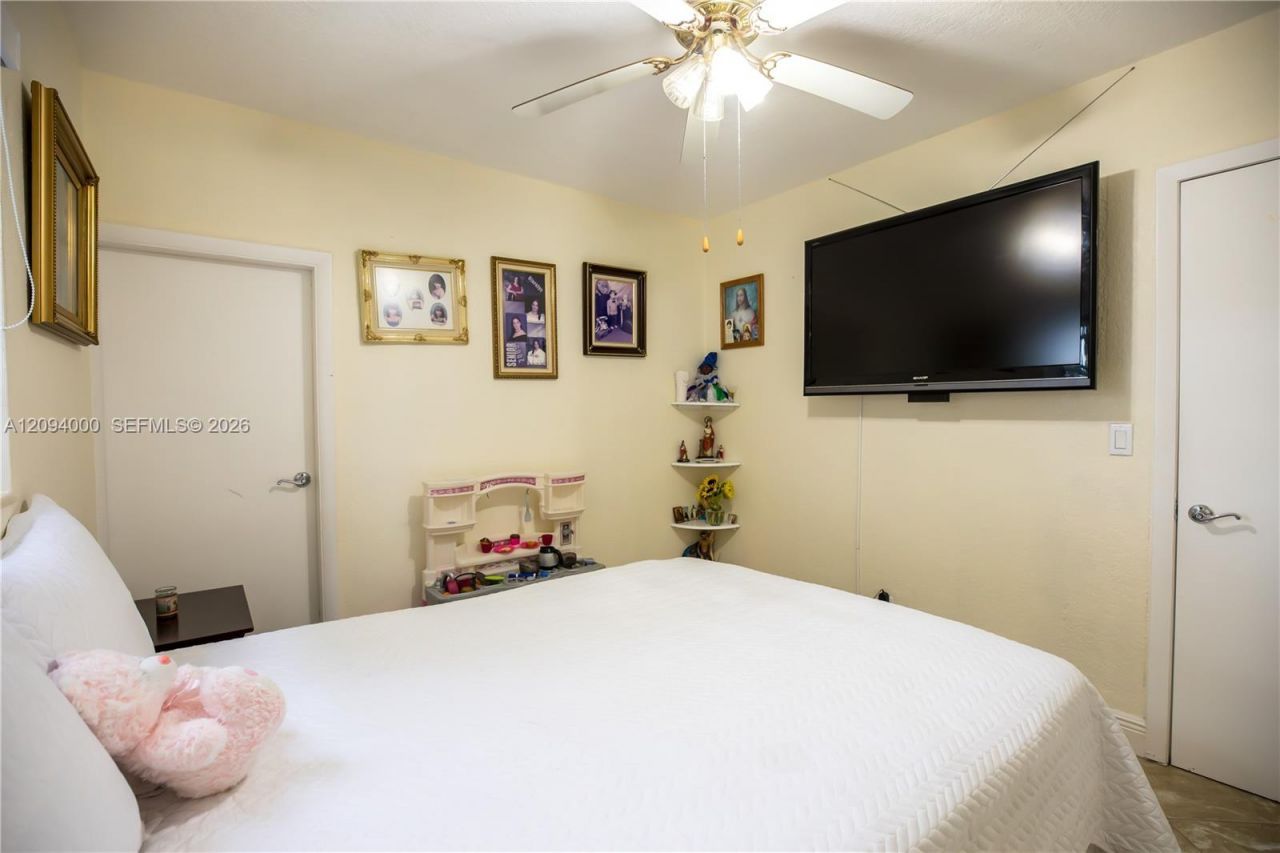 188 E 59th St, Hialeah, FL 33013 Photo